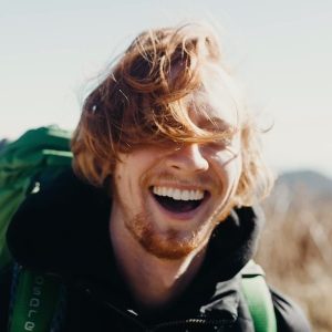 Implantes dentales en Terrassa - consecuencias falta dientes 300x300