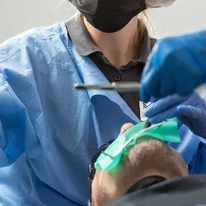 Ortodoncia en Terrassa - que es una cirugia maxilofacial 300x300